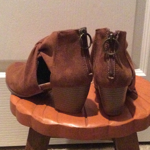 Women’s Shooties sz 7 - Picture 3 of 4